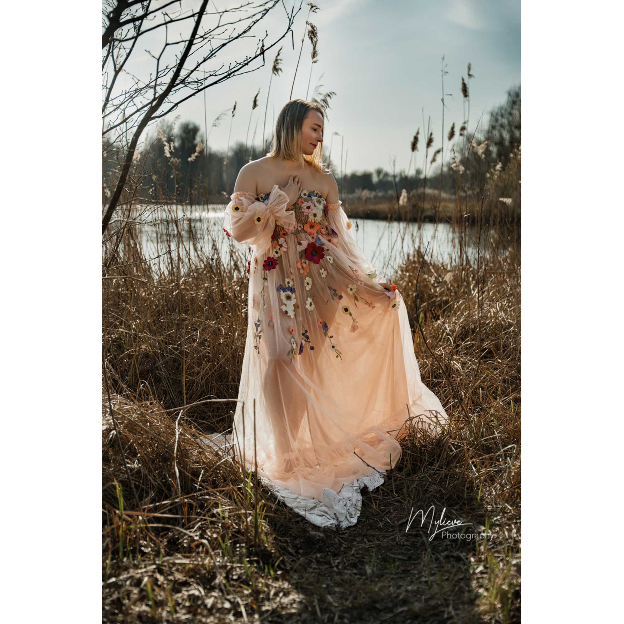Don&Judy Kolorowa Sukienka z O – Embroidery Daisy recenzja i cena