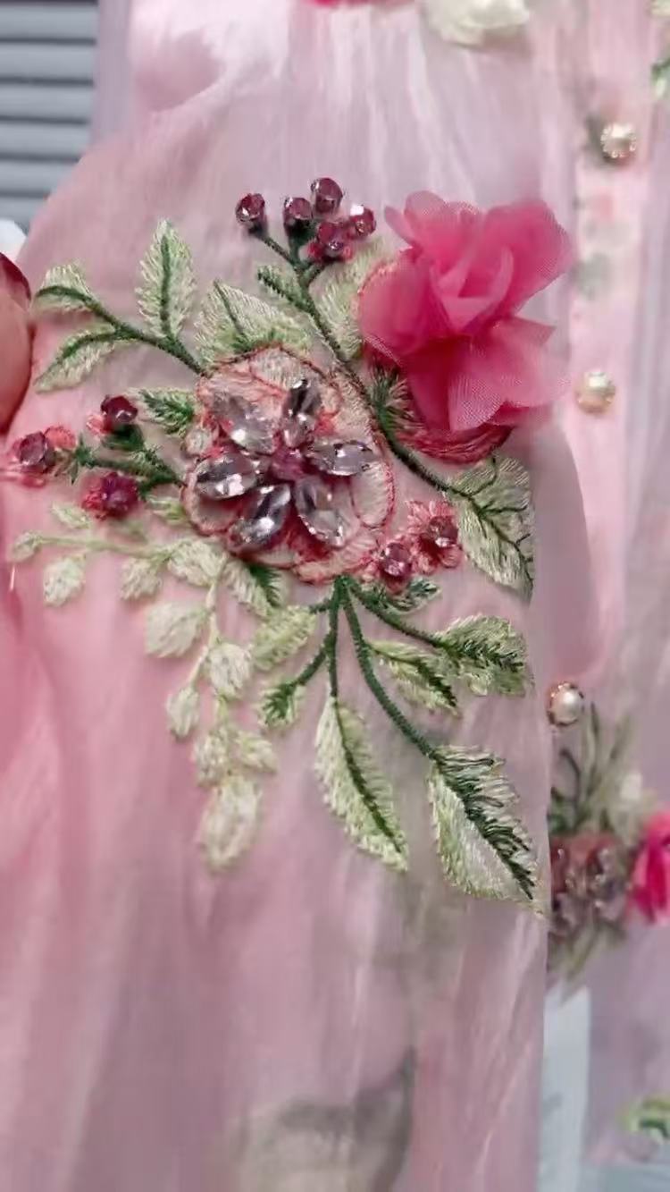 Luksusowy styl Kwiaty Haft Bły – Embroidery Daisy recenzja i cena