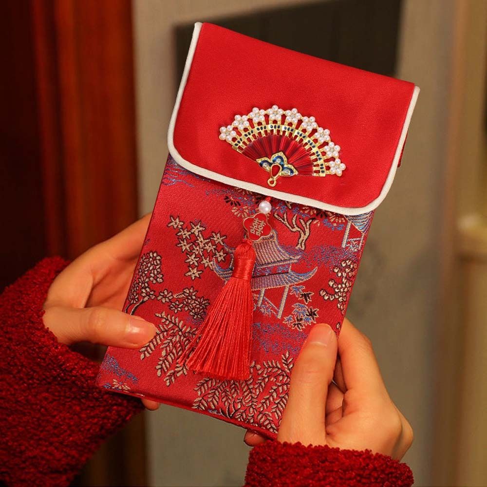Słowa życzeń na Nowy Rok Broka – Embroidery Red recenzja i cena