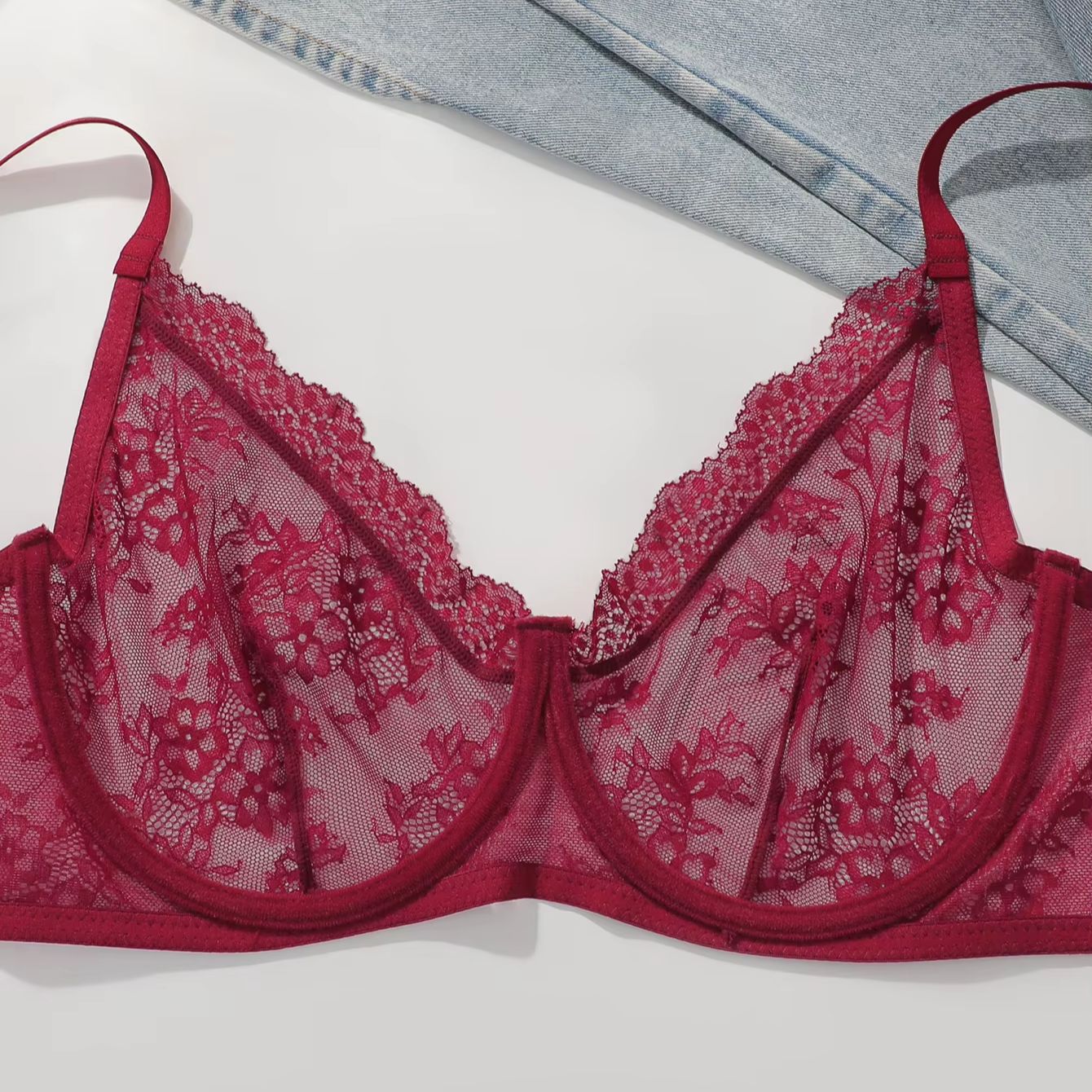 Damski biustonosz plus size, c – Embroidery Red recenzja i cena